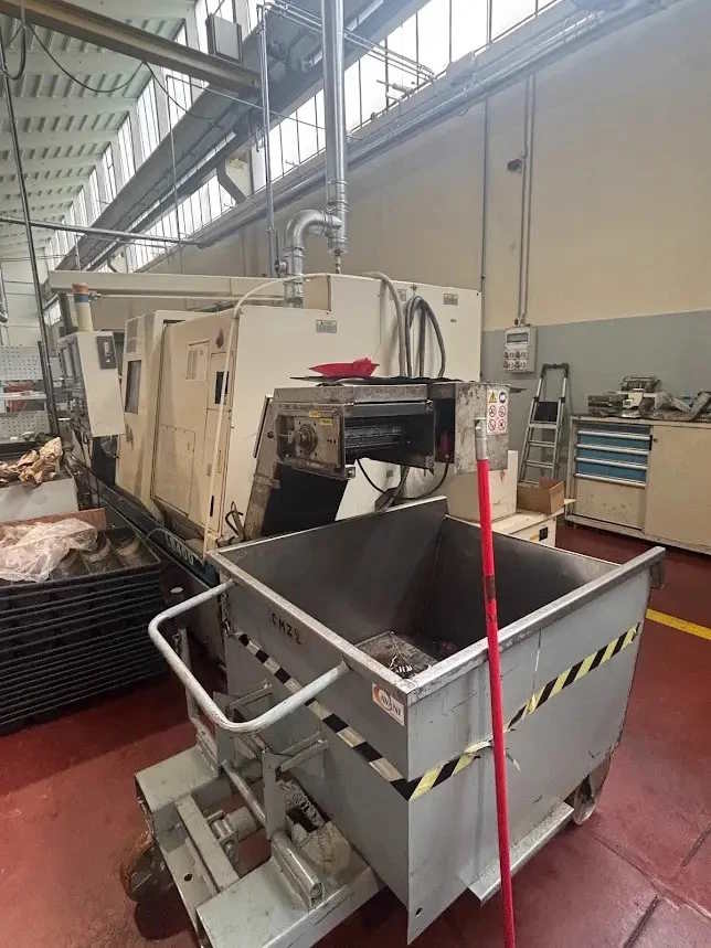 Токарный станок с ЧПУ OKUMA LB 400 с фиксированным инструментом.-ID17933