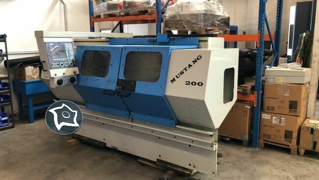 Токарный станок с циклическим управлением Pinacho Mustang 200 -ID13094