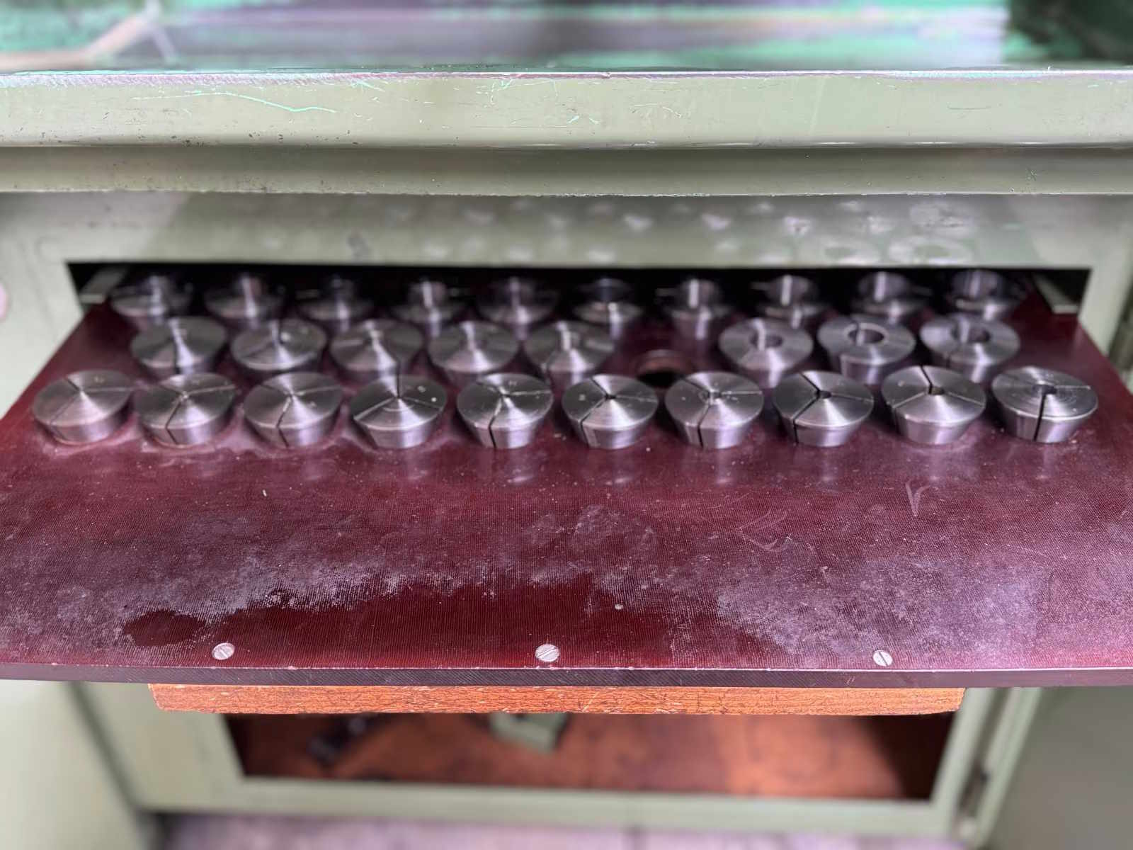 Традиционный токарный станок WEILER Praktikant 140 B-ID17289