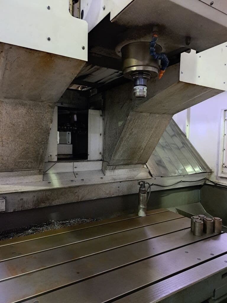 Трёхосевой фрезерный станок по металлу Cincinnati Cincinnati LAMB FTV 1050-2500 -ID17352