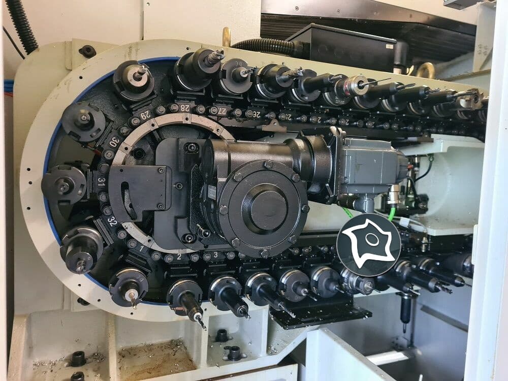 Универсально-фрезерный обрабатывающий центр с ЧПУ Spinner U 1530-ID13048