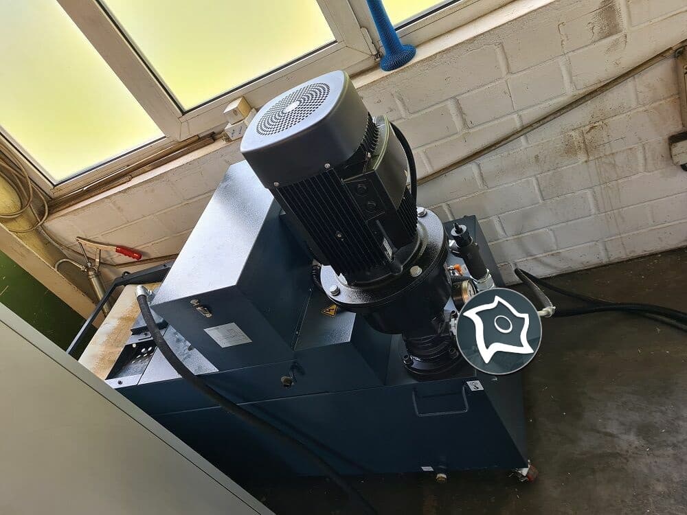 Универсально-фрезерный обрабатывающий центр с ЧПУ Spinner U 1530-ID13048