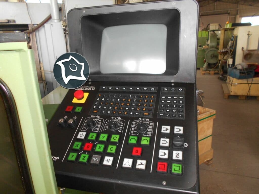 Универсально-фрезерный станок с ЧПУ Deckel FP 2A-ID15389