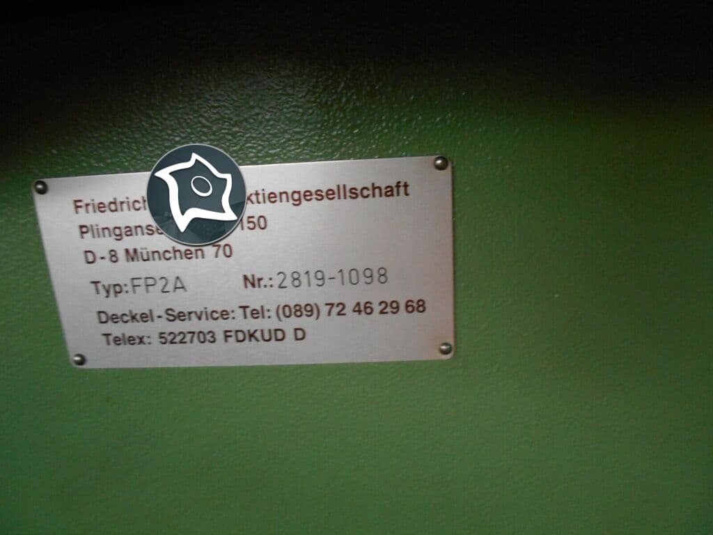 Универсально-фрезерный станок с ЧПУ Deckel FP 2A-ID15389