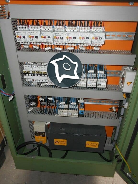 Универсально-фрезерный станок с ЧПУ Deckel FP 2A-ID15389