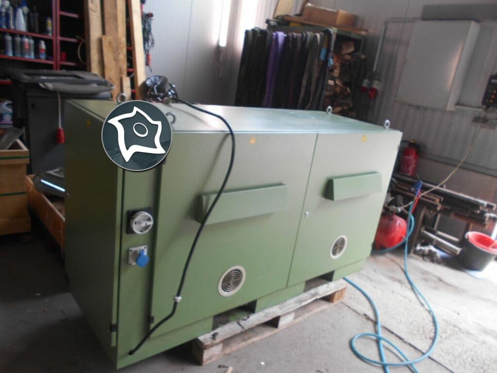 Универсально-фрезерный станок с ЧПУ Deckel FP 2A-ID15389