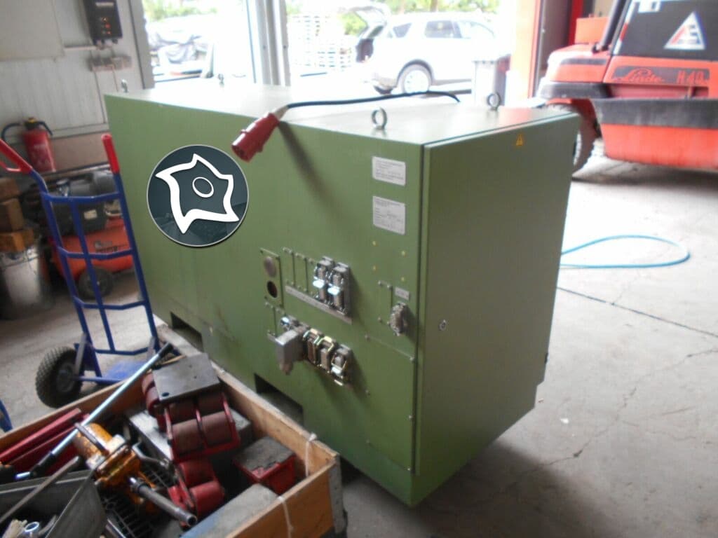 Универсально-фрезерный станок с ЧПУ Deckel FP 2A-ID15389