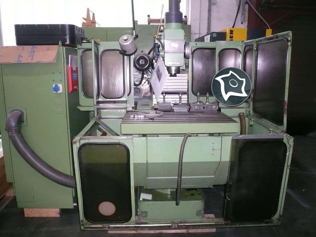 Универсально-фрезерный станок с ЧПУ Deckel FP 3-ID13402