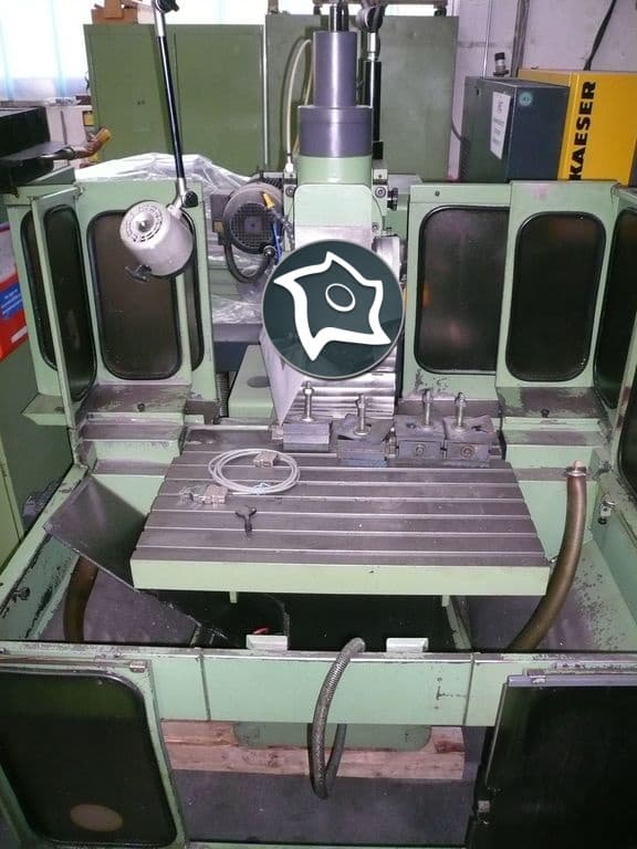 Универсально-фрезерный станок с ЧПУ Deckel FP 3-ID13402