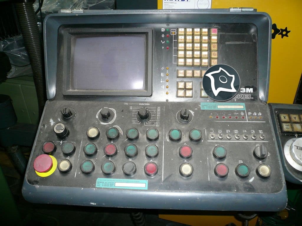 Универсально-фрезерный станок с ЧПУ Deckel FP 3-ID13402