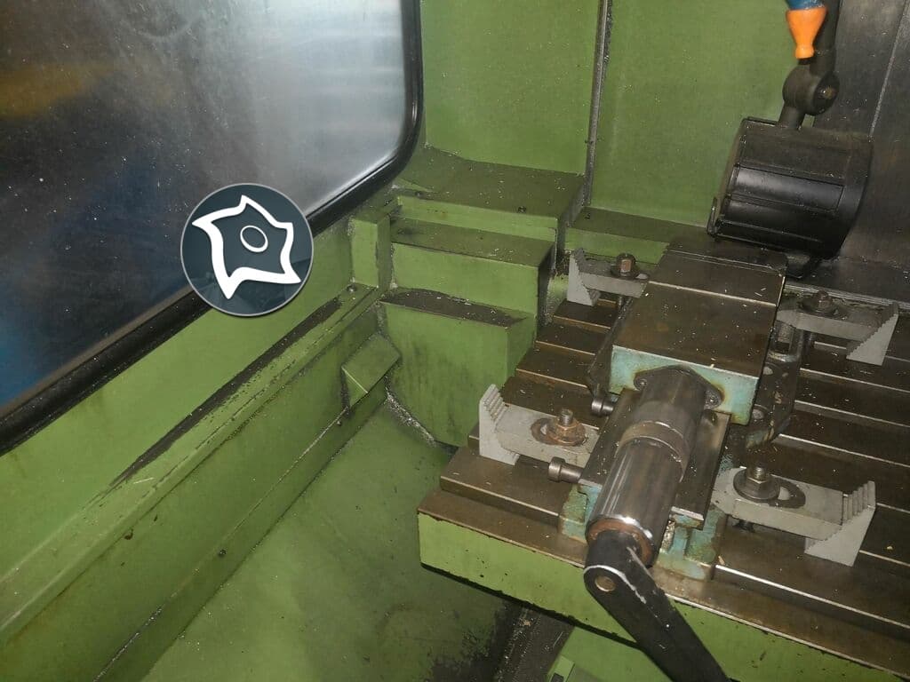 Универсально-фрезерный станок с ЧПУ DECKEL FP 3 NC-ID14480