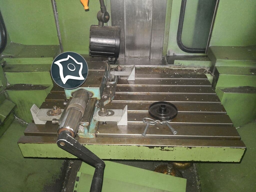 Универсально-фрезерный станок с ЧПУ DECKEL FP 3 NC-ID14480