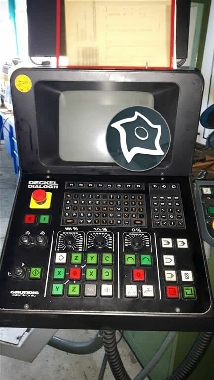 Универсально-фрезерный станок с ЧПУ DECKEL FP 4-60 T-ID15455