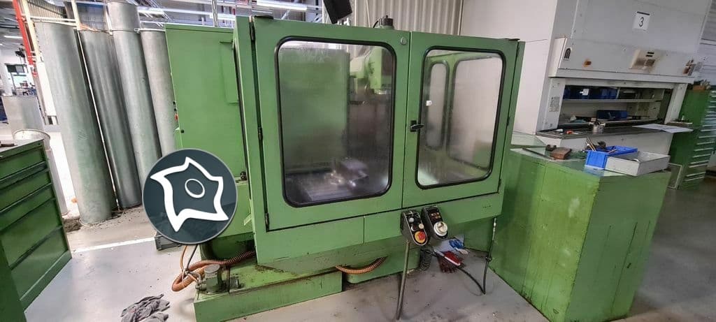 Универсально-фрезерный станок с ЧПУ Deckel FP 4 AT-ID15552