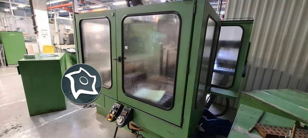 Универсально-фрезерный станок с ЧПУ Deckel FP 4 AT-ID15552