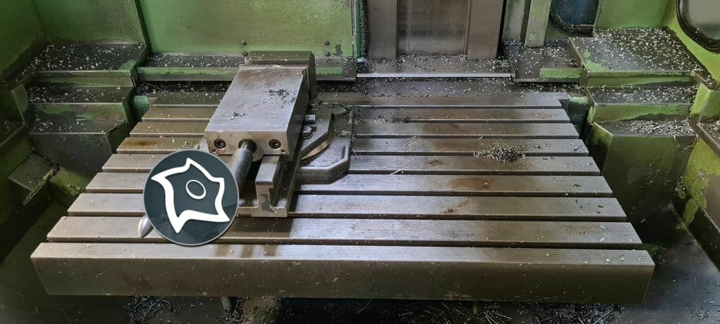 Универсально-фрезерный станок с ЧПУ Deckel FP 4 AT-ID15552