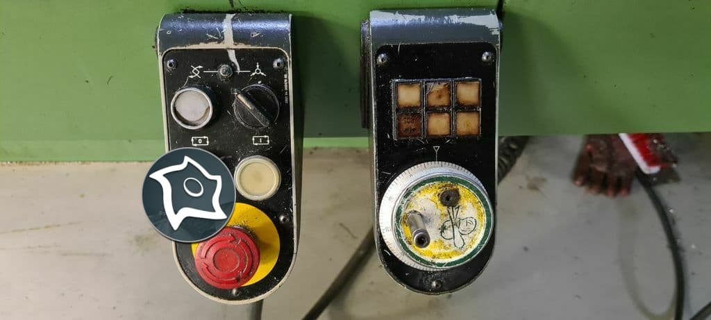 Универсально-фрезерный станок с ЧПУ Deckel FP 4 AT-ID15552