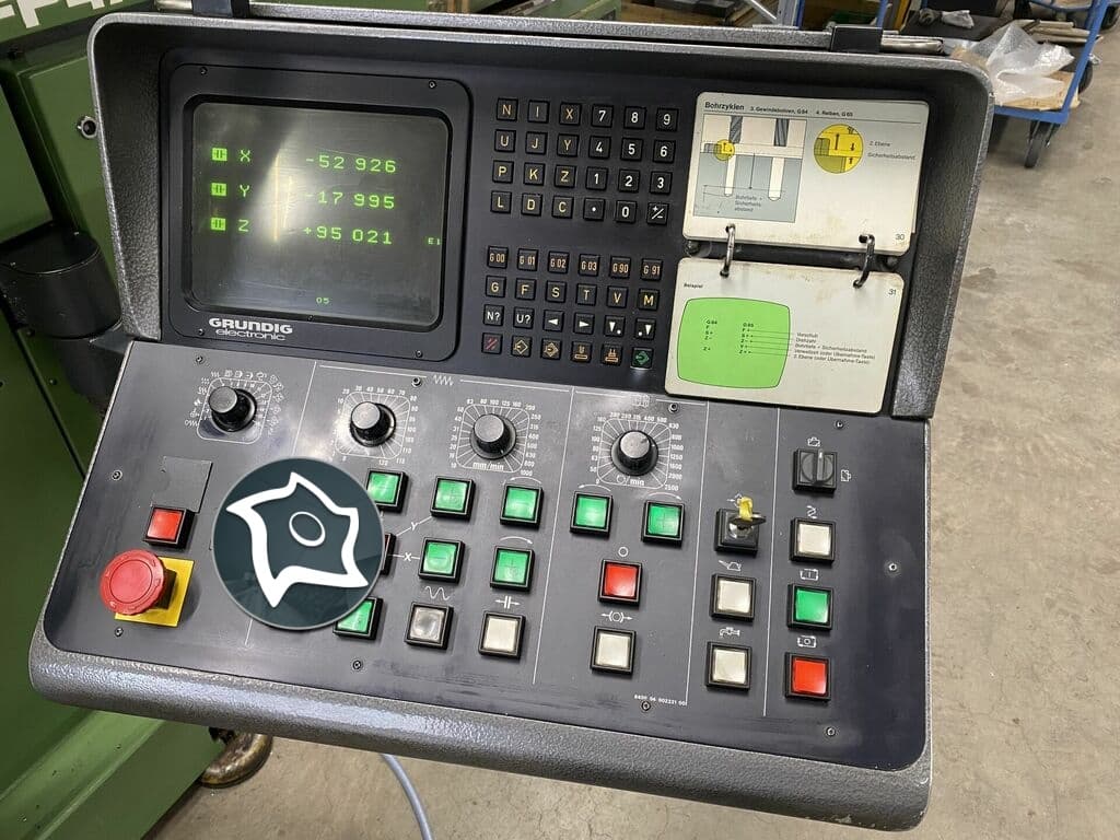 Универсально-фрезерный станок с ЧПУ DECKEL FP 4A-ID15462