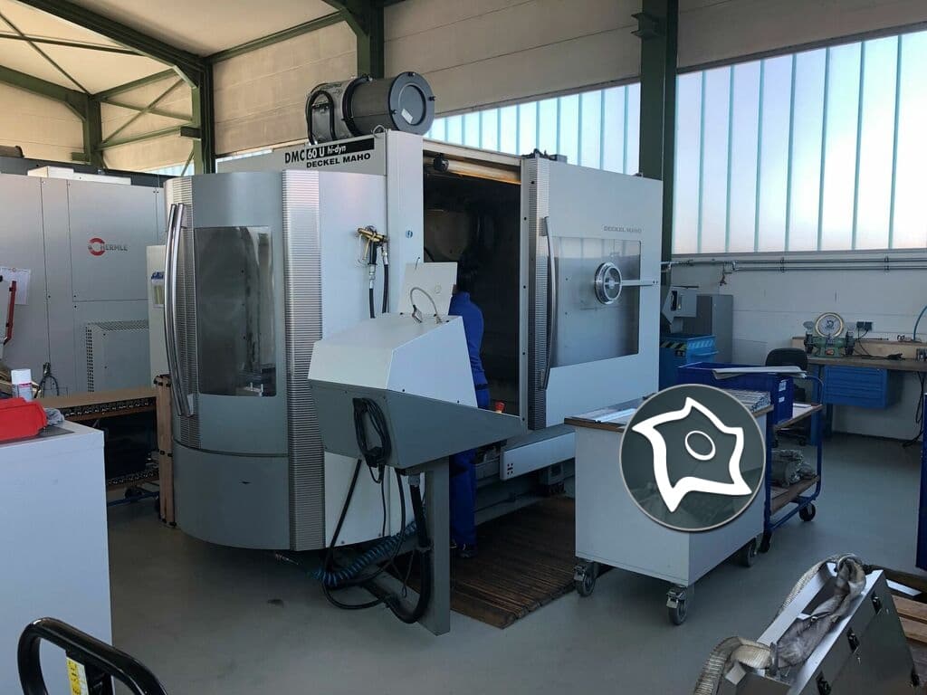 Универсально-фрезерный станок с ЧПУ Deckel Maho DMC 60 U hi-dyn-ID15429