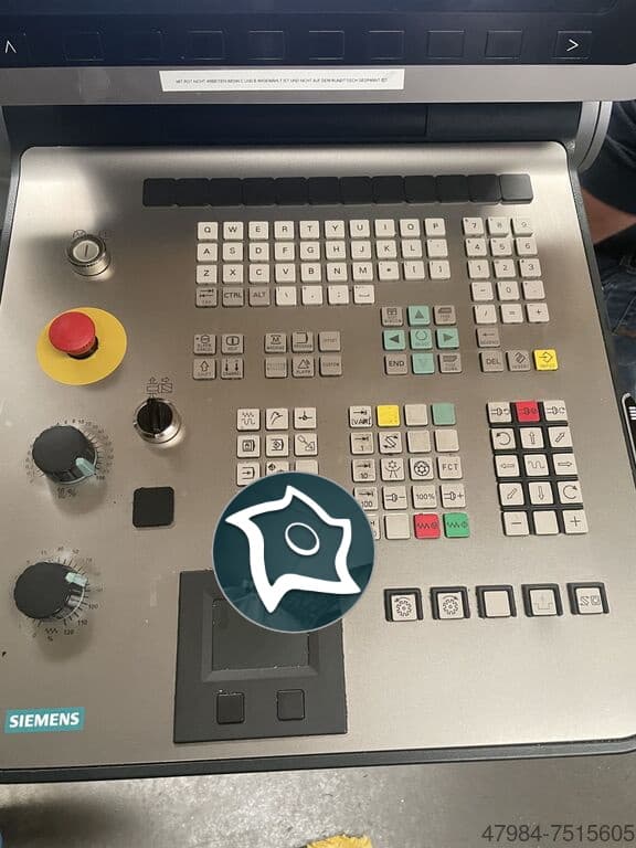 Универсально-фрезерный станок с ЧПУ DECKEL MAHO DMF 260-ID16805