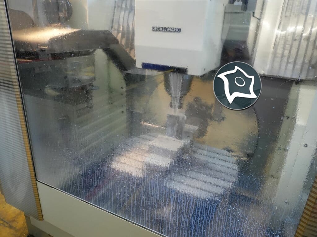 Универсально-фрезерный станок с ЧПУ Deckel Maho DMU 50 T-ID15011