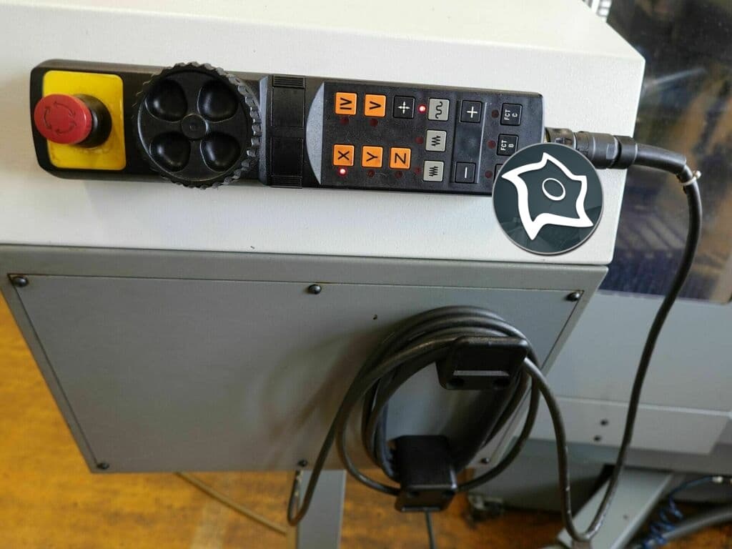 Универсально-фрезерный станок с ЧПУ Deckel Maho DMU 50 T-ID15011