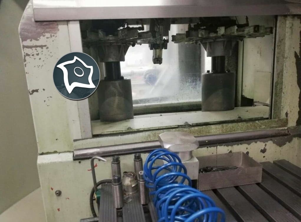 Универсально-фрезерный станок с ЧПУ DECKEL MAHO DMU 60 T-ID14713