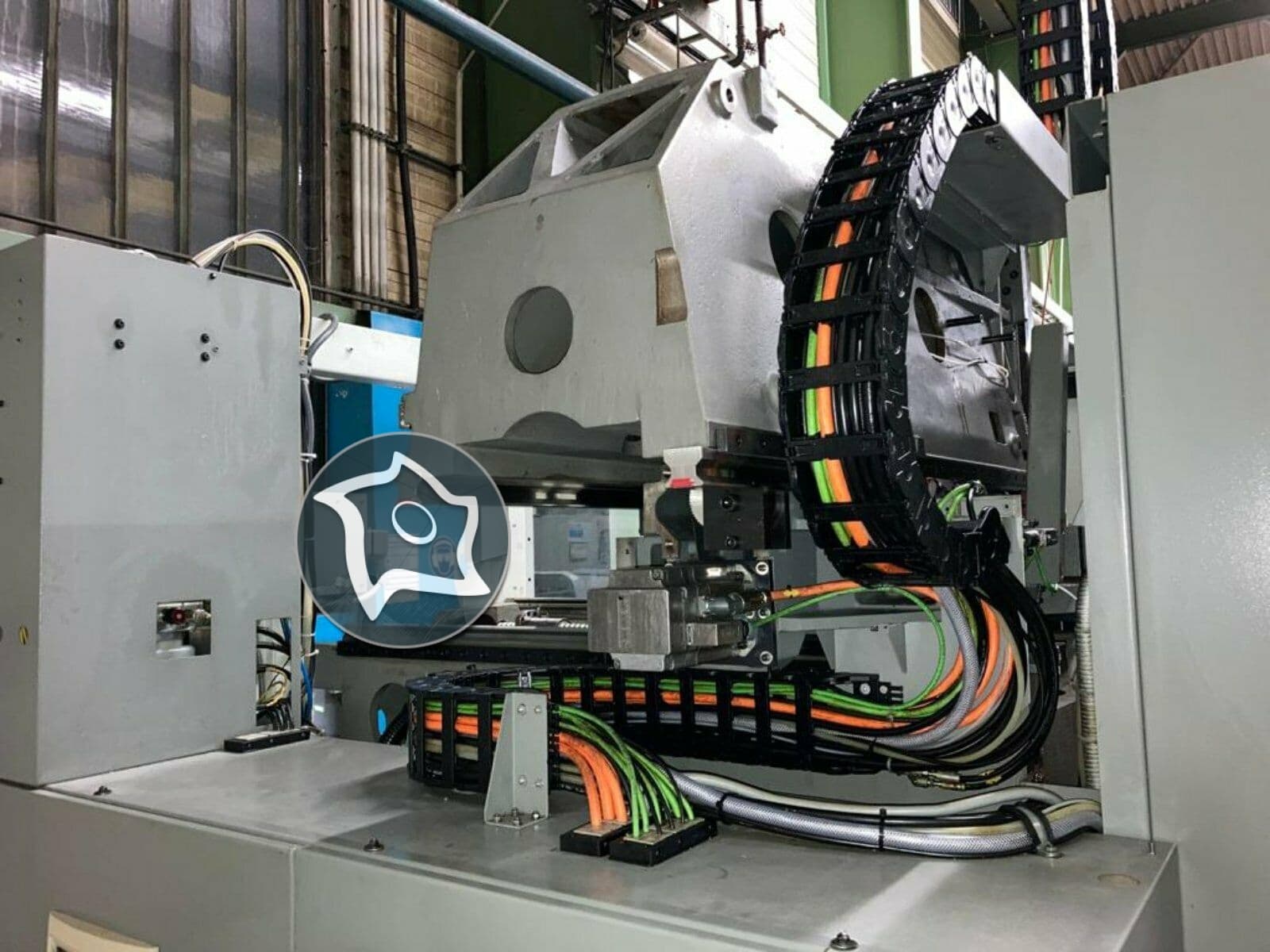 Универсально-фрезерный станок с ЧПУ Deckel Maho DMU 70-ID14920