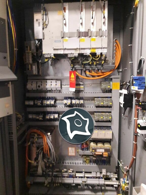 Универсально-фрезерный станок с ЧПУ Deckel Maho DMU 80 P-ID15072