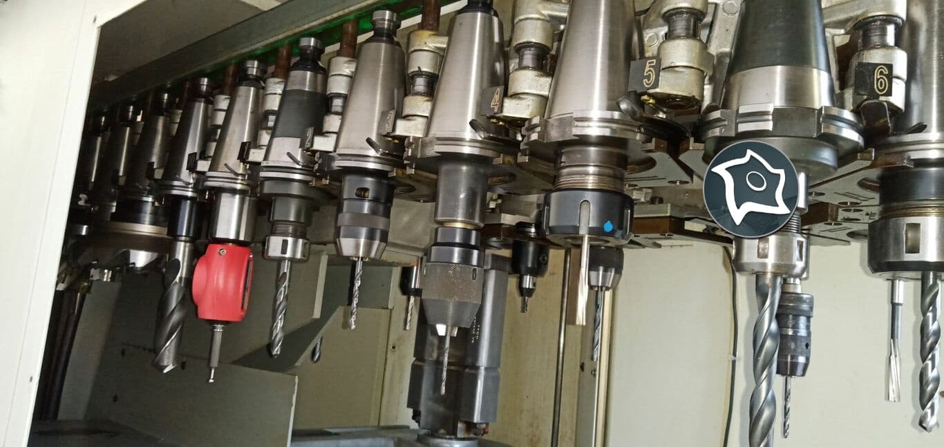 Универсально-фрезерный станок с ЧПУ Deckel Maho DMU 80 P-ID15673