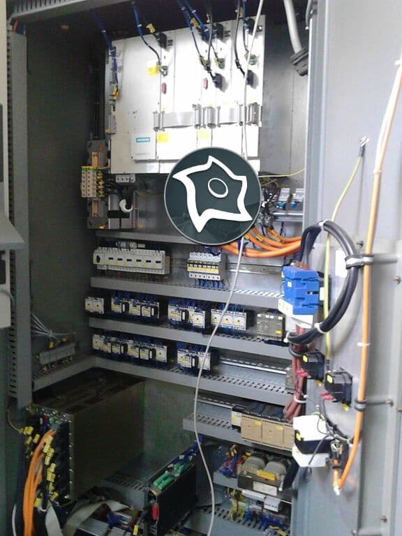 Универсально-фрезерный станок с ЧПУ Deckel Maho DMU 80 P-ID15673