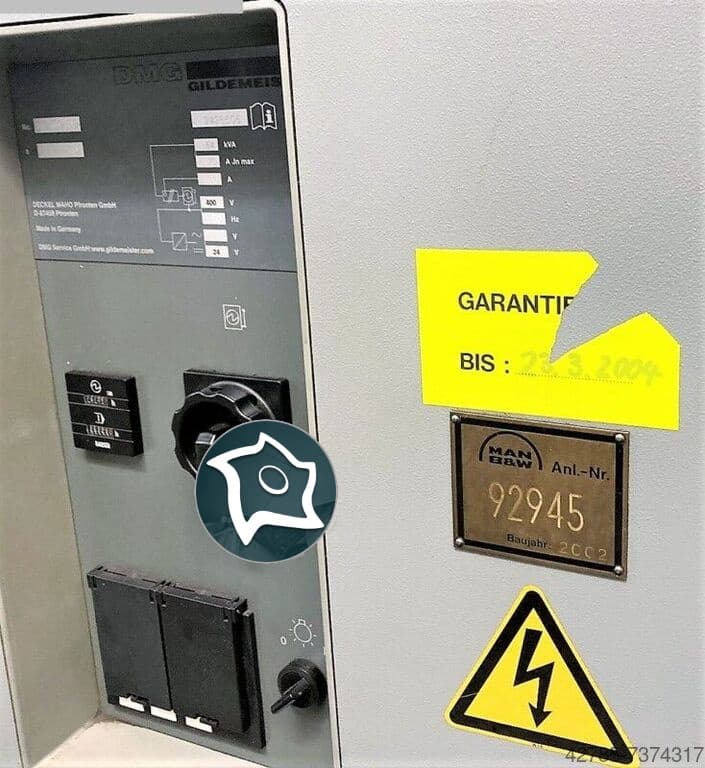 Универсально-фрезерный станок с ЧПУ DECKEL MAHO DMU 80 P-ID16691