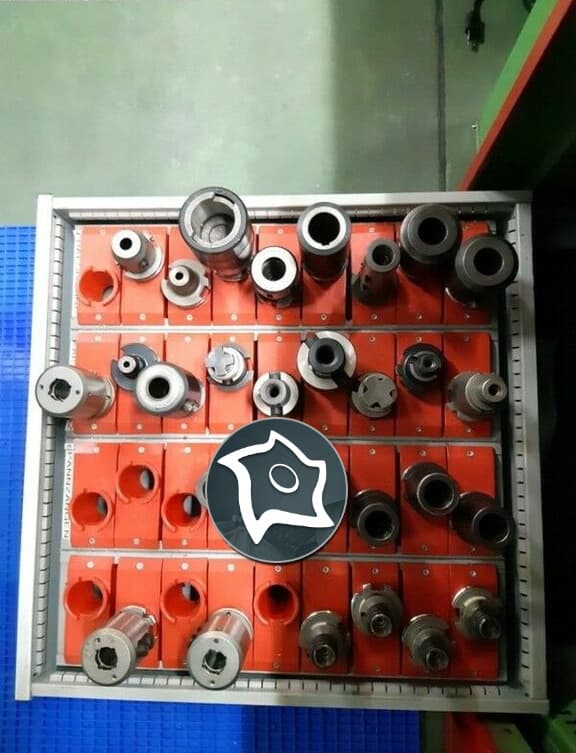 Универсально-фрезерный станок с ЧПУ Deckel Maho DMU 80 T-ID15649