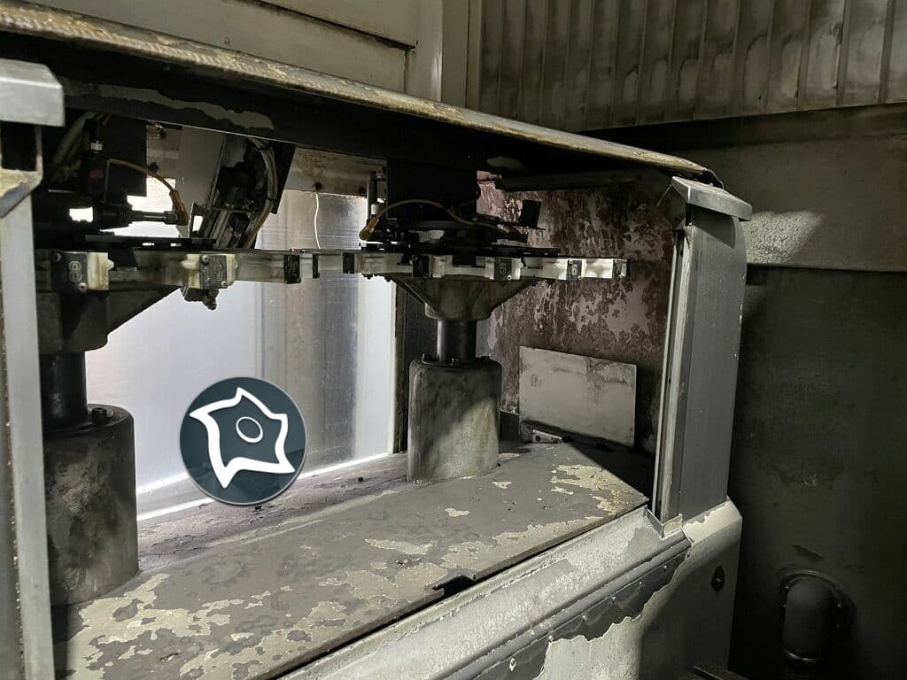 Универсально-фрезерный станок с ЧПУ Deckel Maho DMU 80 T-ID15881