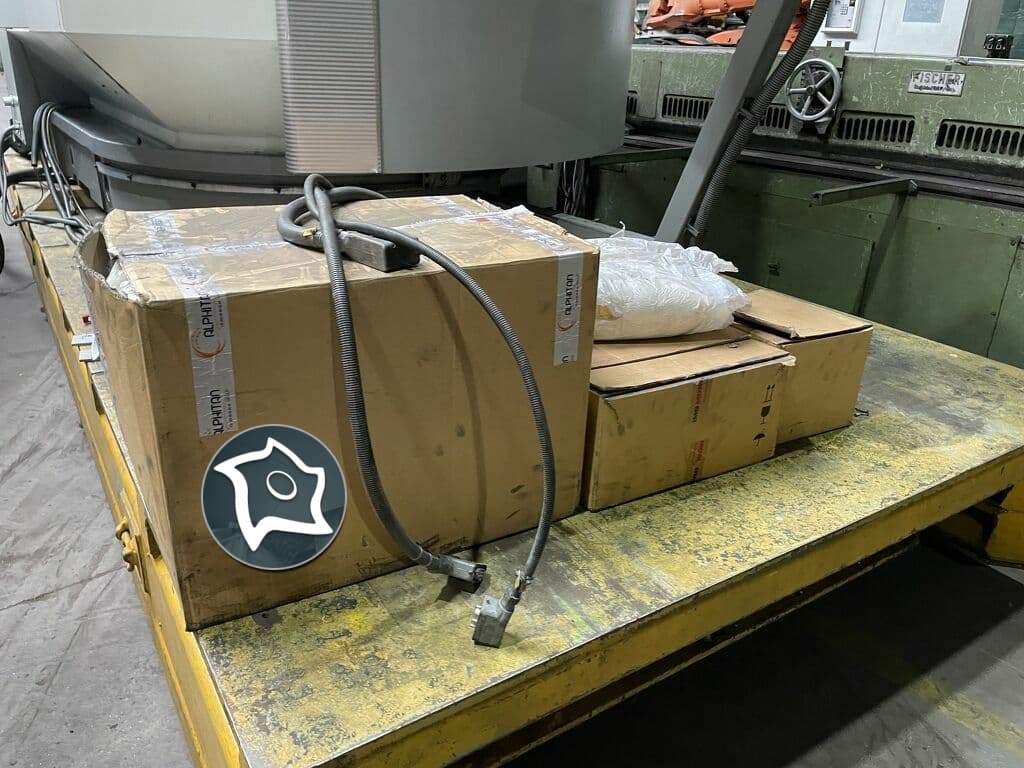 Универсально-фрезерный станок с ЧПУ Deckel Maho DMU 80 T-ID15881