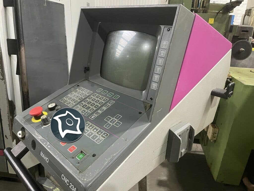 Универсально-фрезерный станок с ЧПУ Deckel MAHO MH 600 W-ID16206