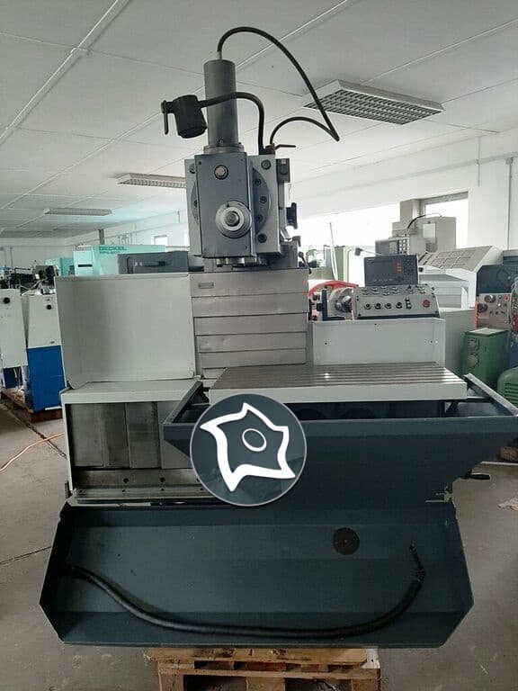 Универсально-фрезерный станок с ЧПУ EMCO FB 5-ID13798