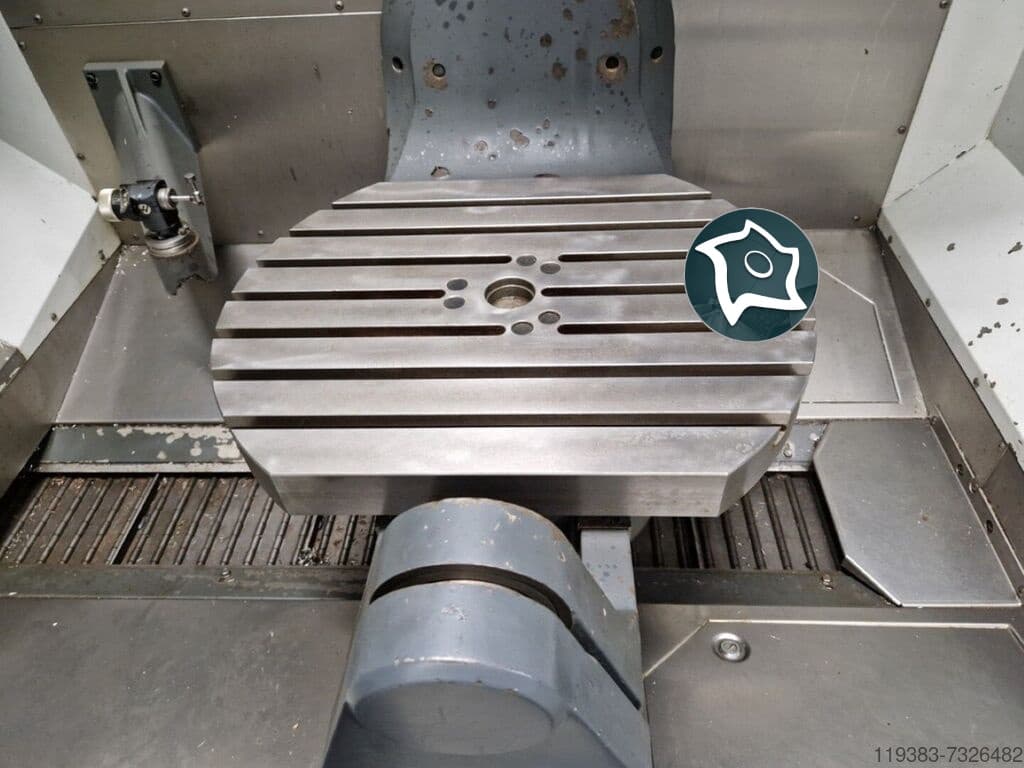 Универсально-фрезерный станок с ЧПУ HAAS UMC 750-ID16679