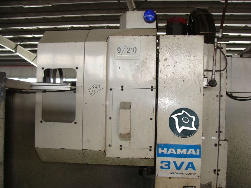 Универсально-фрезерный станок с ЧПУ HAMAI MC-3VA-ID12648