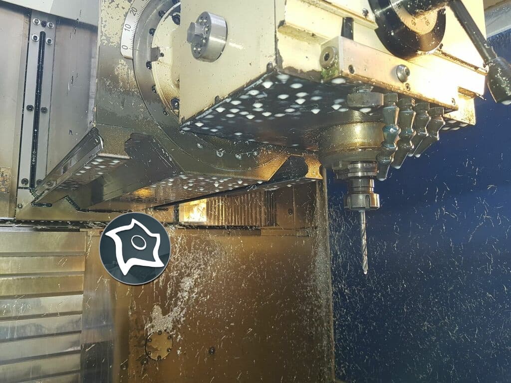 Универсально-фрезерный станок с ЧПУ HERMLE U 1000 S-ID16201