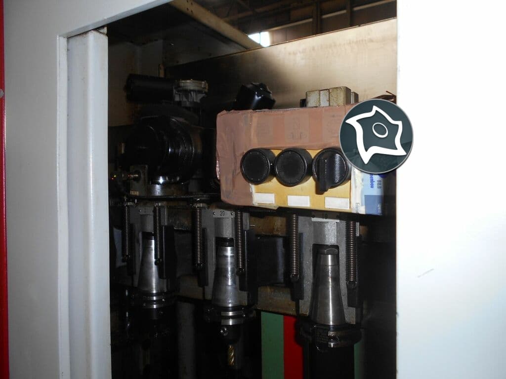 Универсально-фрезерный станок с ЧПУ HERMLE UWF 1202 H-ID15401