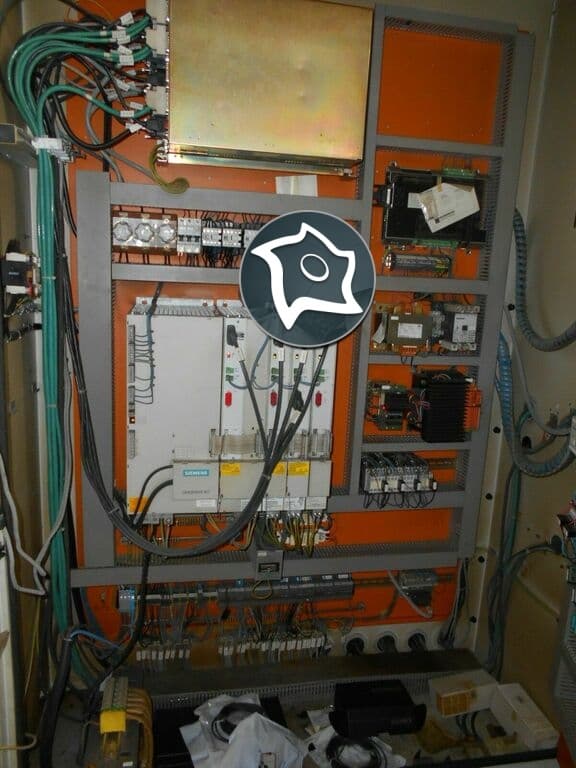 Универсально-фрезерный станок с ЧПУ HERMLE UWF 1202 H-ID15401