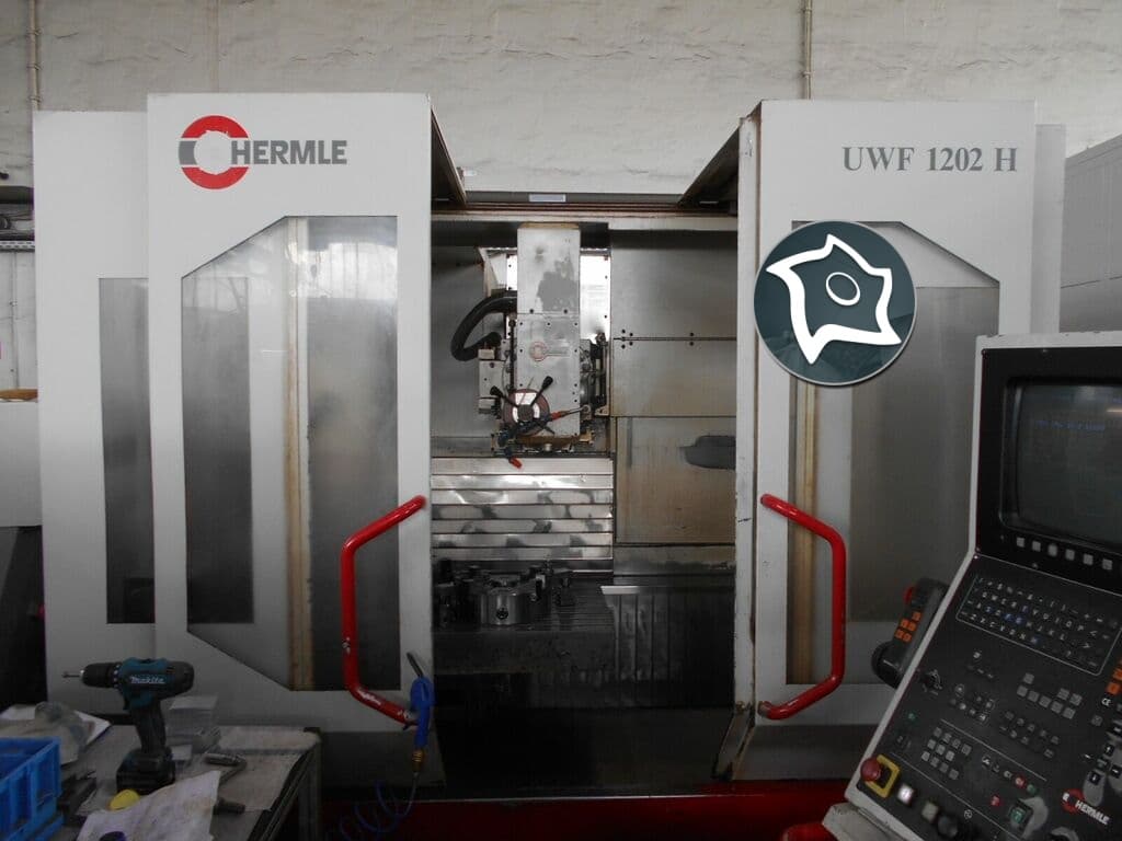 Универсально-фрезерный станок с ЧПУ HERMLE UWF 1202 H-ID15401