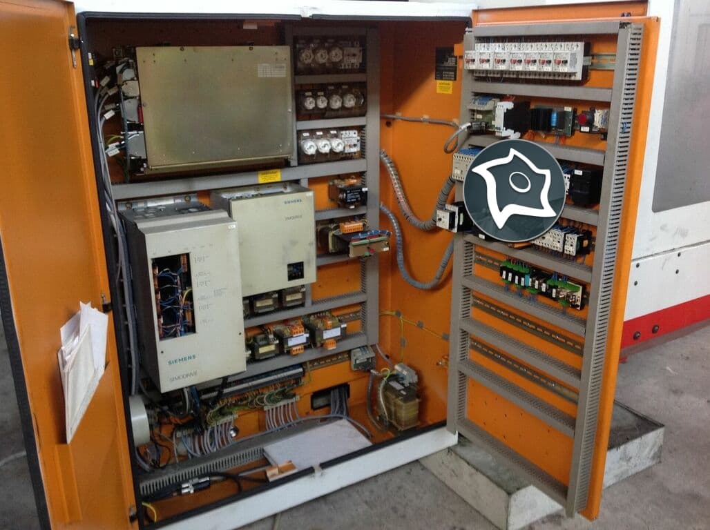 Универсально-фрезерный станок с ЧПУ Hermle UWF 900 W-ID14348