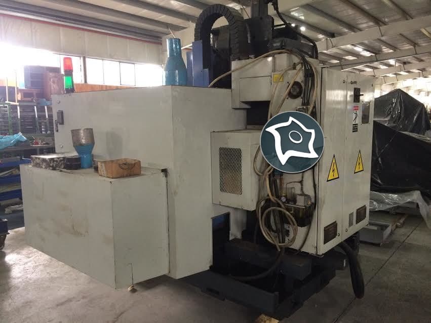 Универсально-фрезерный станок с ЧПУ LEADWELL VMC-40-ID12650