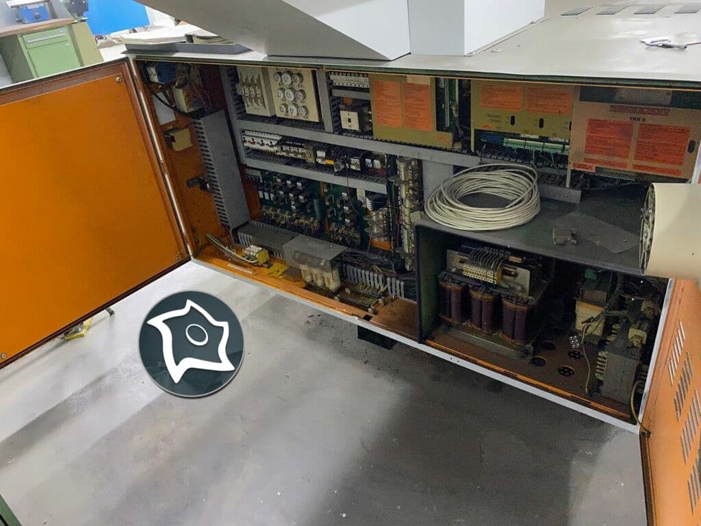 Универсально-фрезерный станок с ЧПУ MAHO MH 1000 C-ID15449