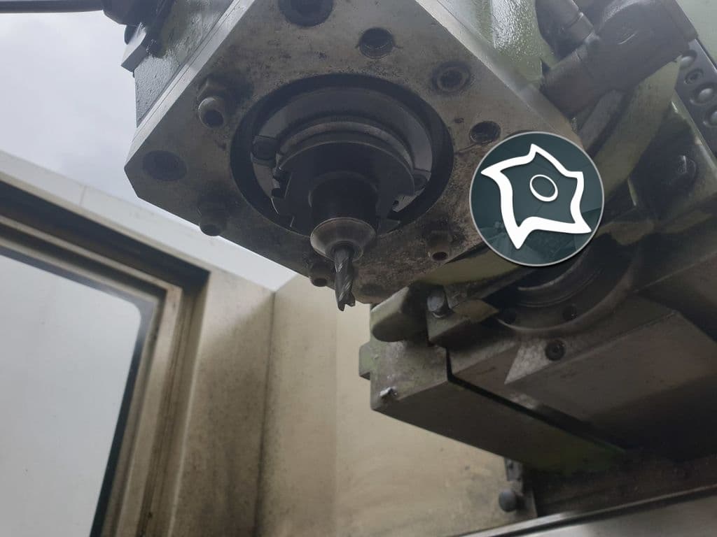 Универсально-фрезерный станок с ЧПУ Maho MH 600 C-ID10564