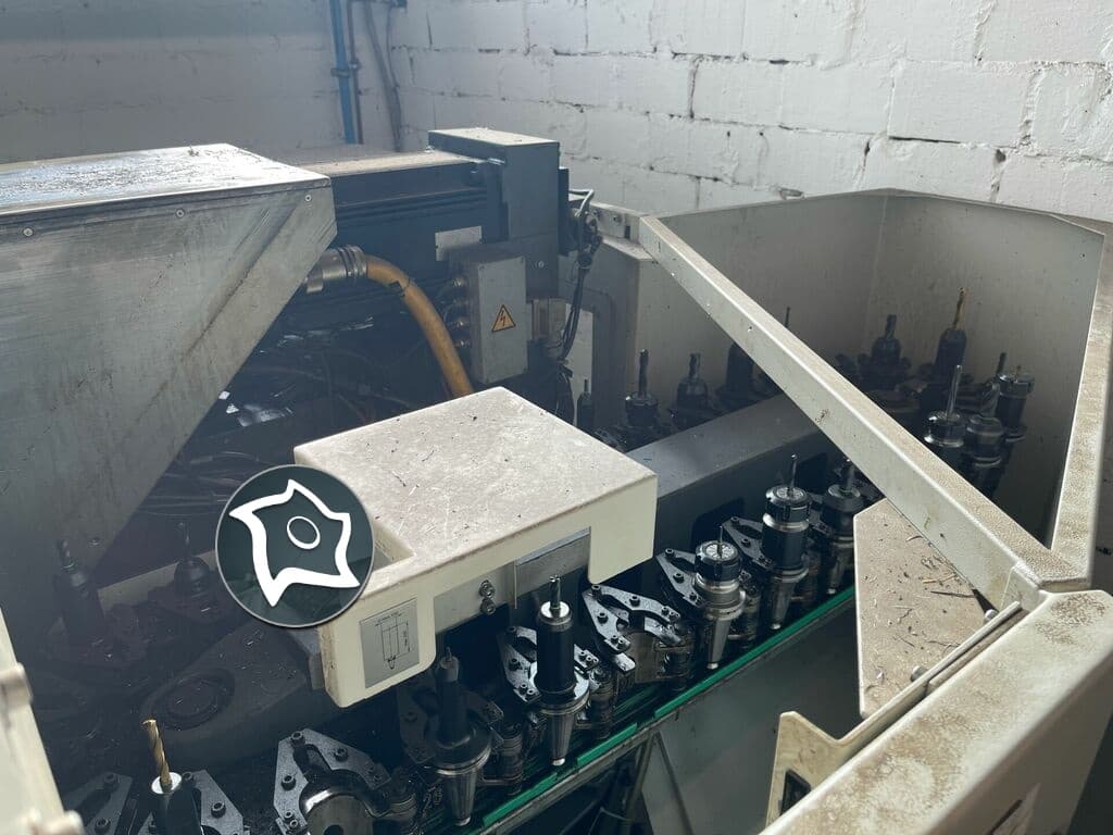 Универсально-фрезерный станок с ЧПУ MAHO MH 600 C-ID15132