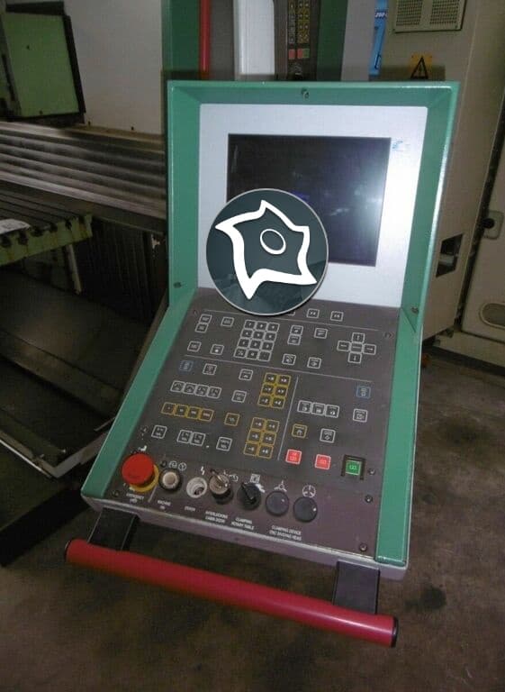 Универсально-фрезерный станок с ЧПУ MAHO MH 600 C-ID15487