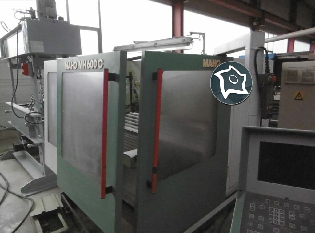 Универсально-фрезерный станок с ЧПУ MAHO MH 600 C-ID15487